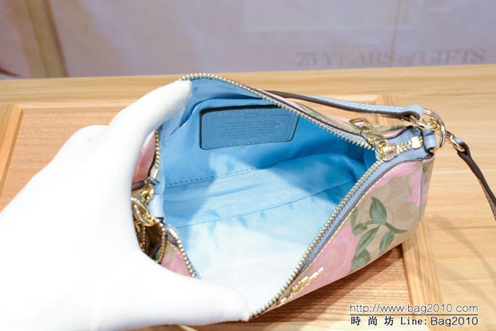 COACH蔻馳 專櫃同步 新料印花斜挎包 YKK五金LOGO 火爆實用款式 手提肩背  Chz1490